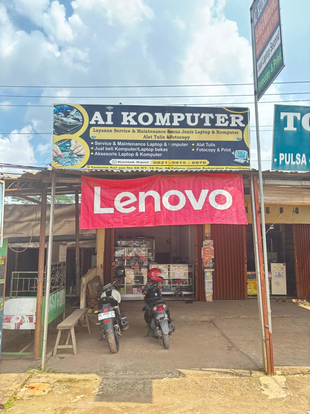 Layanan Servis dan Aksesoris Laptop AI Komputer